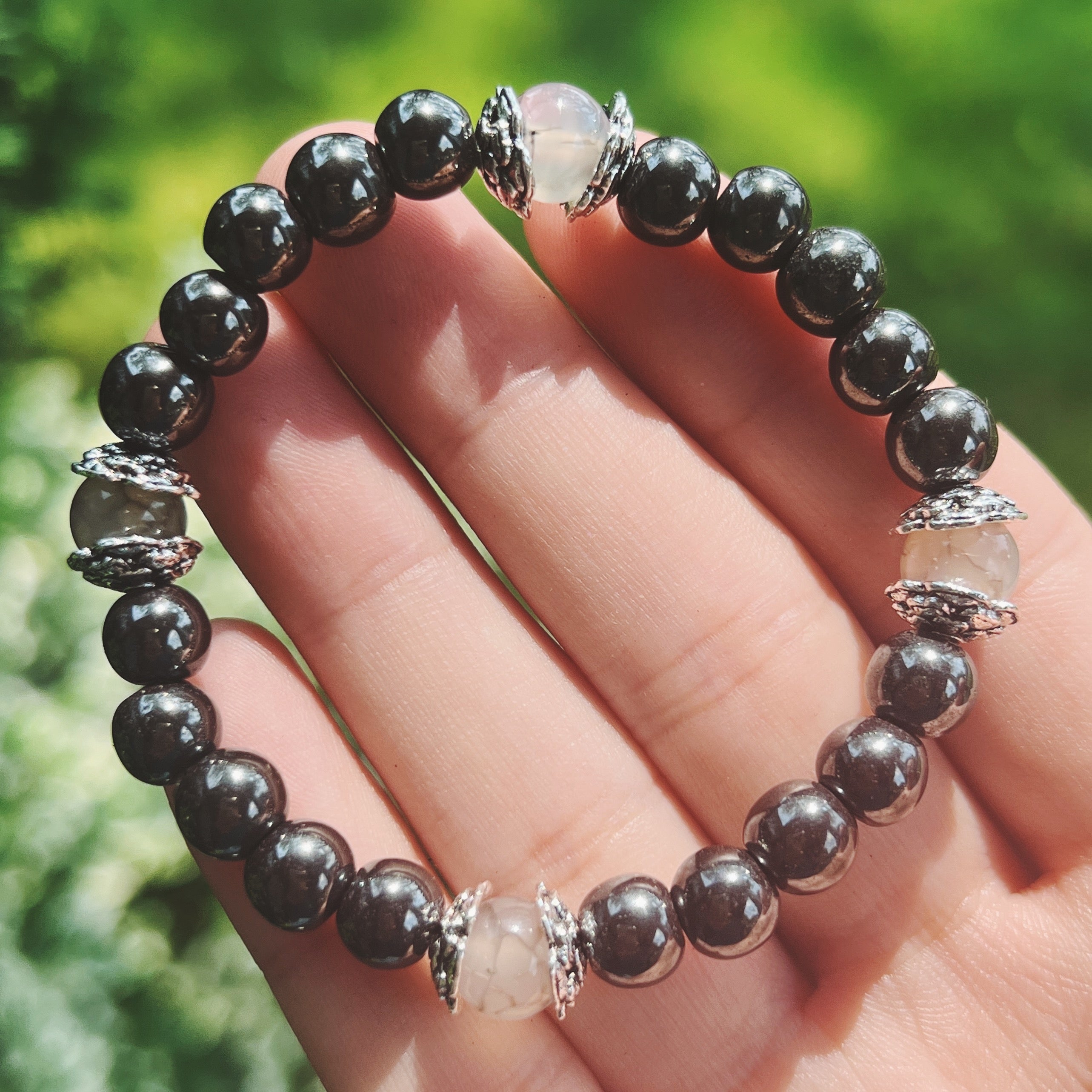 Hematite & Dragon Vein Agate Bracelet