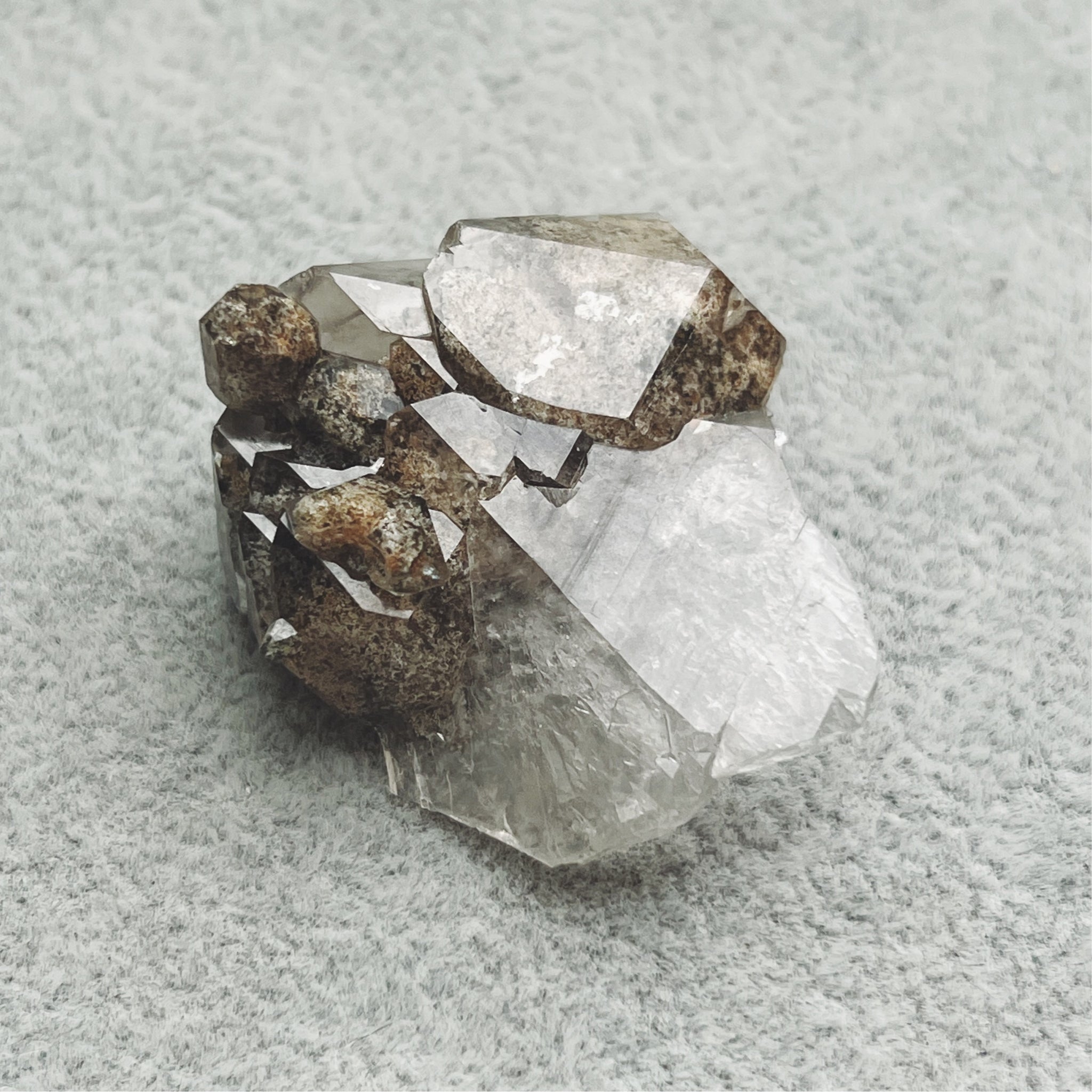 GARDEN QUARTZ – my crystal earth