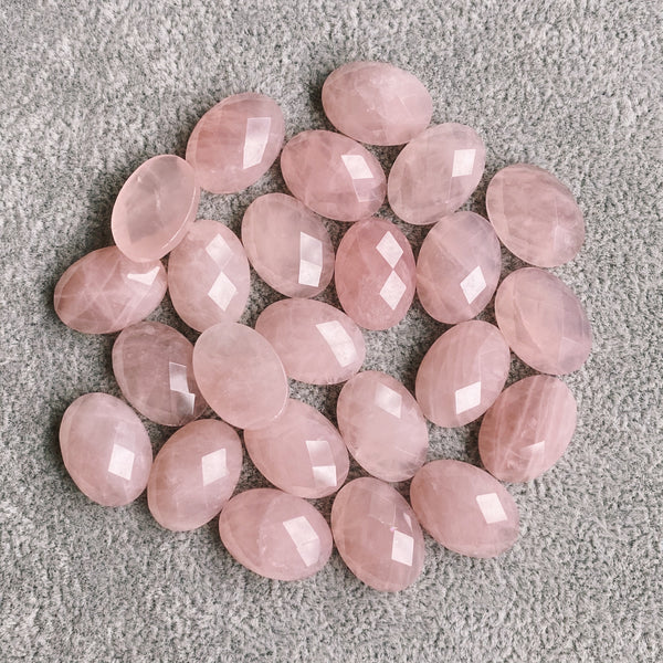 Retailer 51.6 Carat 27x20x13.6 MM Natural Top Pink Color Rose Quartz Oval Shape Cabochon,