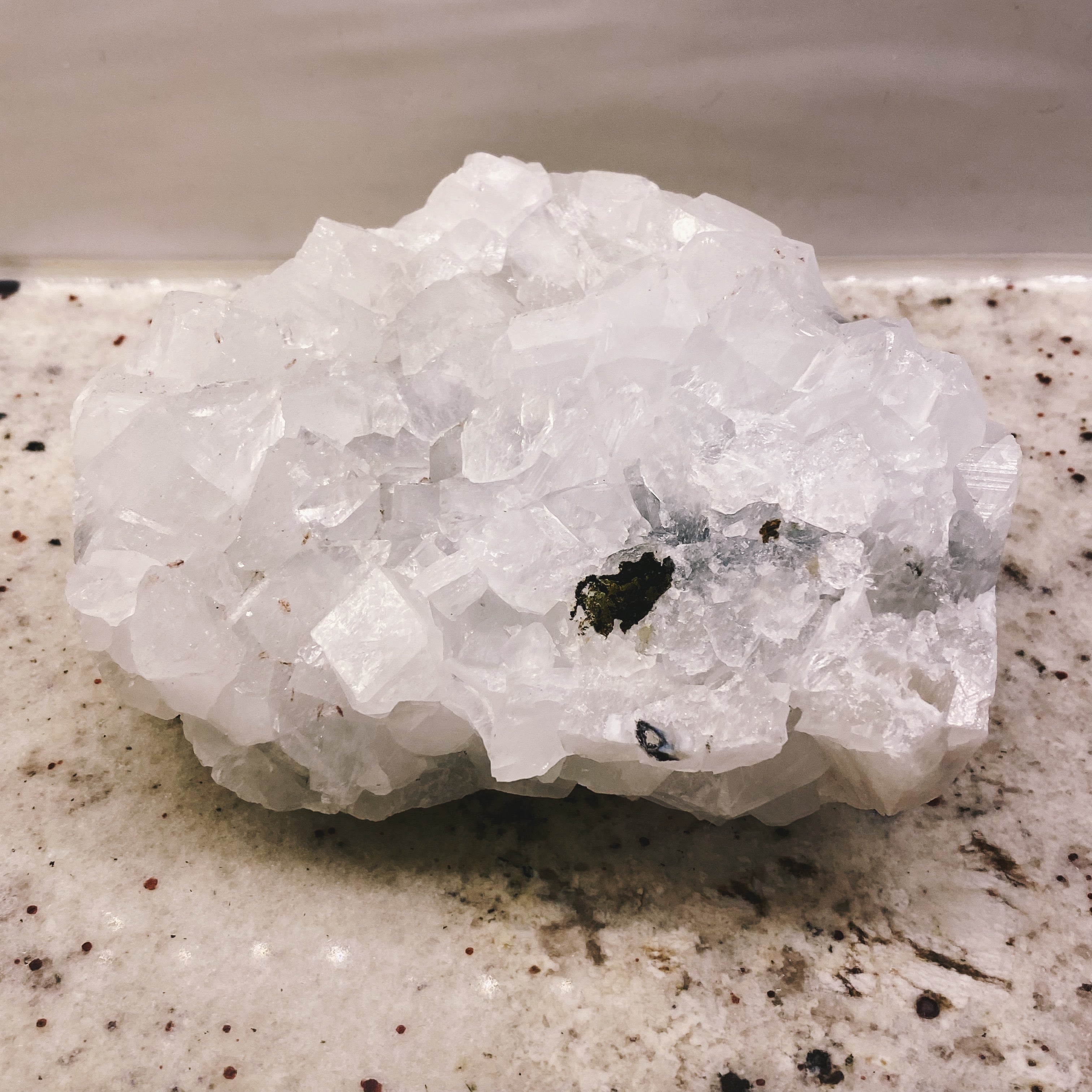 Apophyllite Cluster (CLEARANCE)